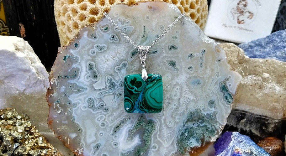 Colliers & Pendentifs reve de bijoux | Chrysocolle-Malachite