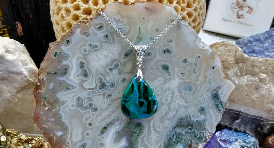 Colliers & Pendentifs reve de bijoux | Chrysocolle-Malachite