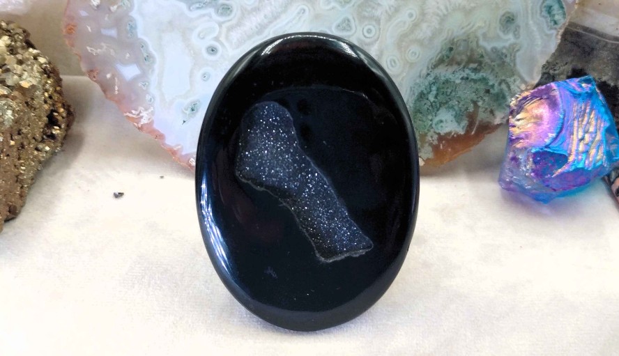 Pierres reve de bijoux | Grande Pierre Plate D'Agate Noire "Druzy"