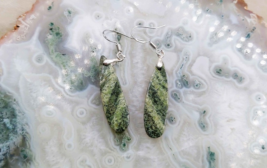 Boucles & Parures reve de bijoux | Boucles D'Oreilles - Chrysotile (Serpentine)