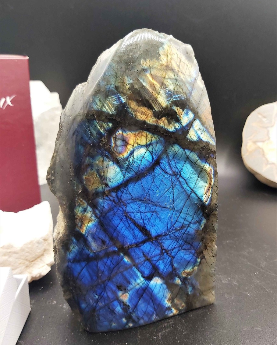 Pierres reve de bijoux | Eblouissant Menhir De Labradorite Bleue